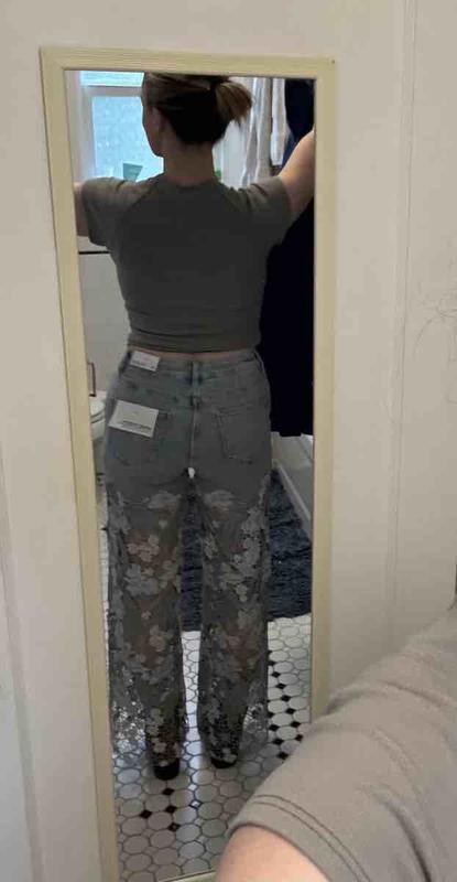 Review Thumbnail Image 0 237998565