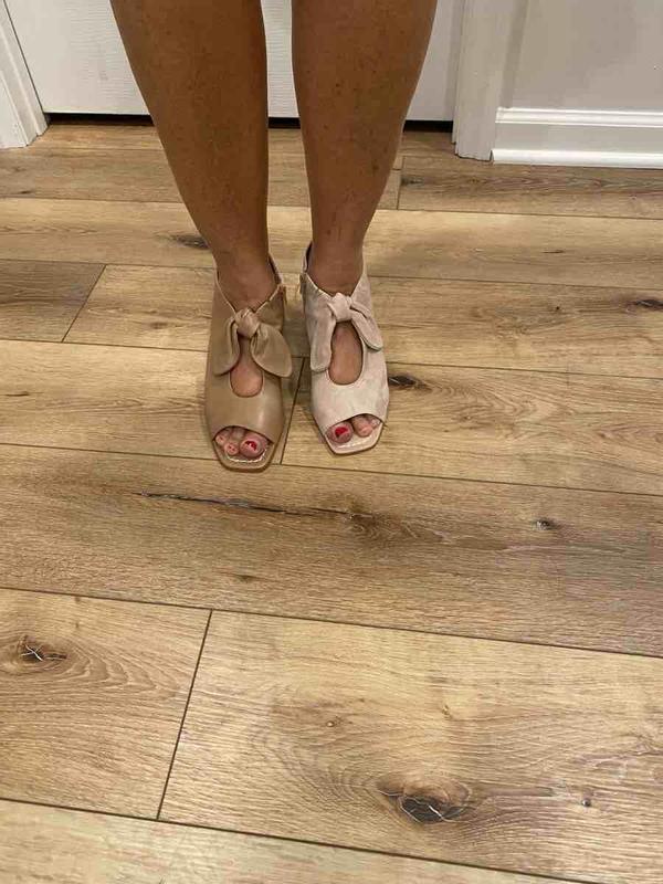 Review Thumbnail Image 0 227414830