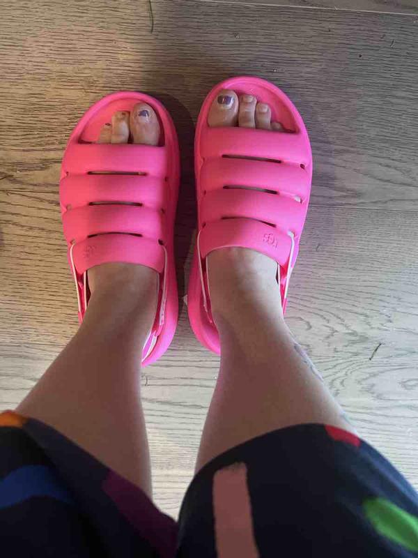 Review Thumbnail Image 0 216894656