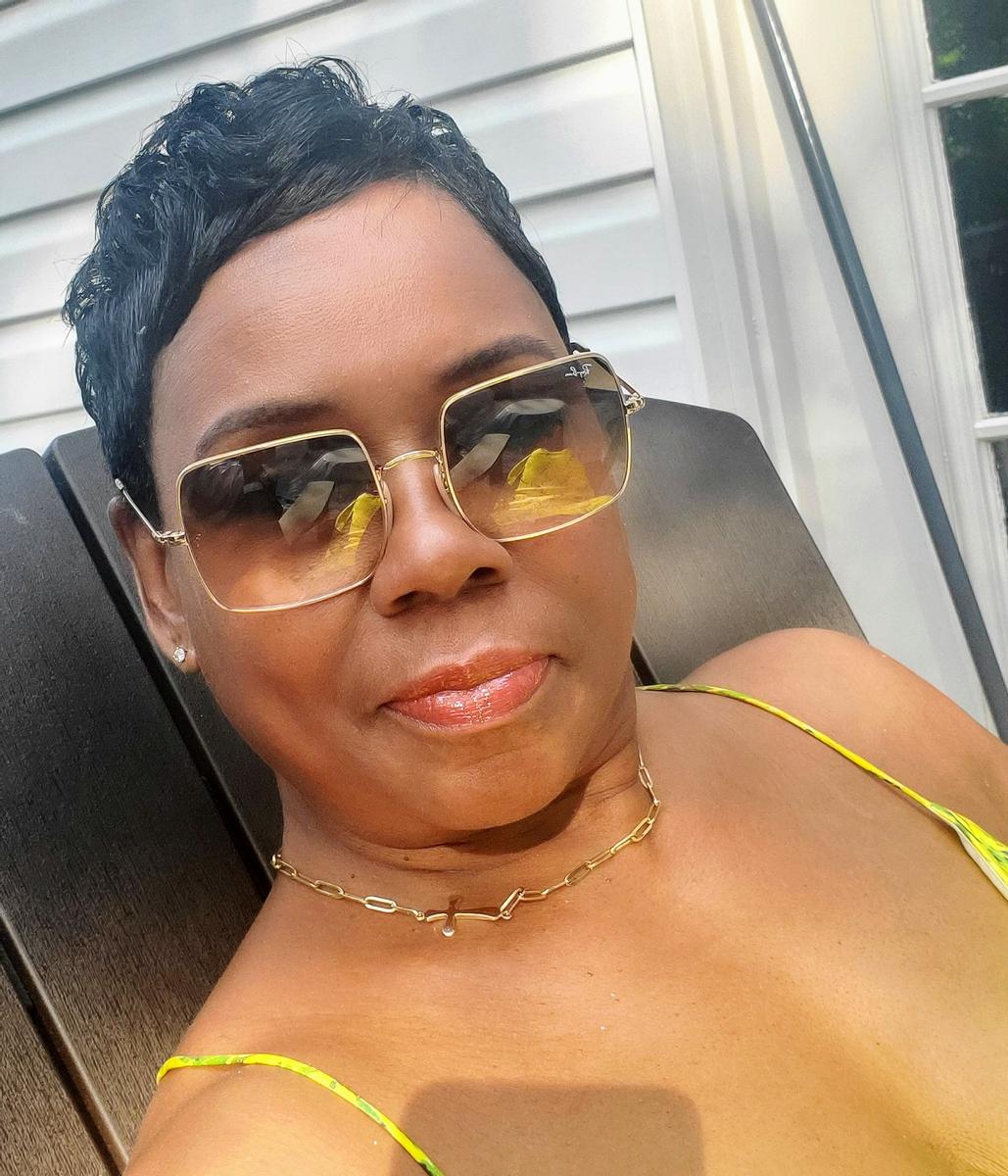 Review Thumbnail Image 0 209957406