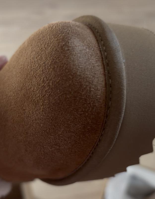 Sent used scuffed up UGGs