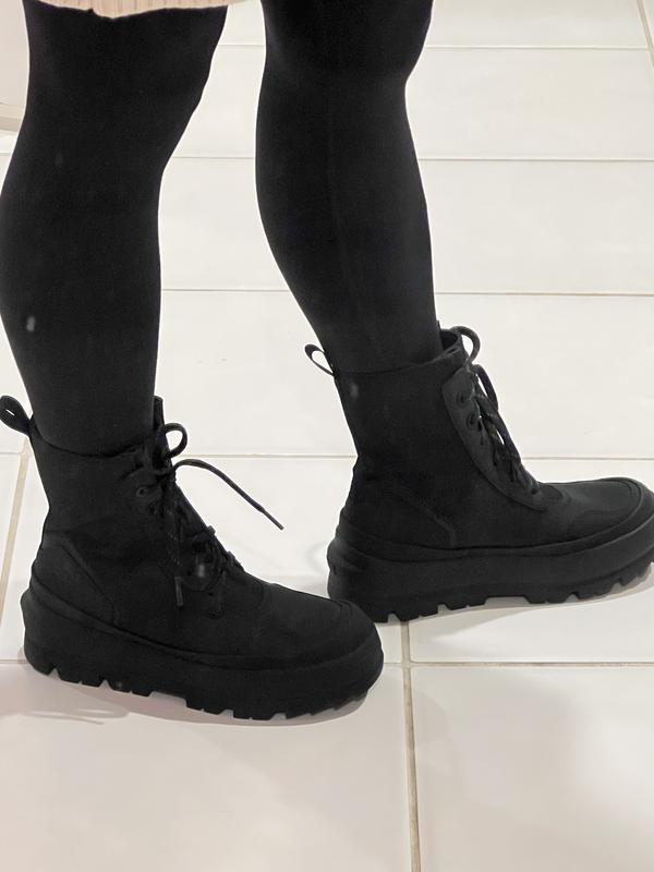 A boot that fits my hard-to-fit-foot!!!