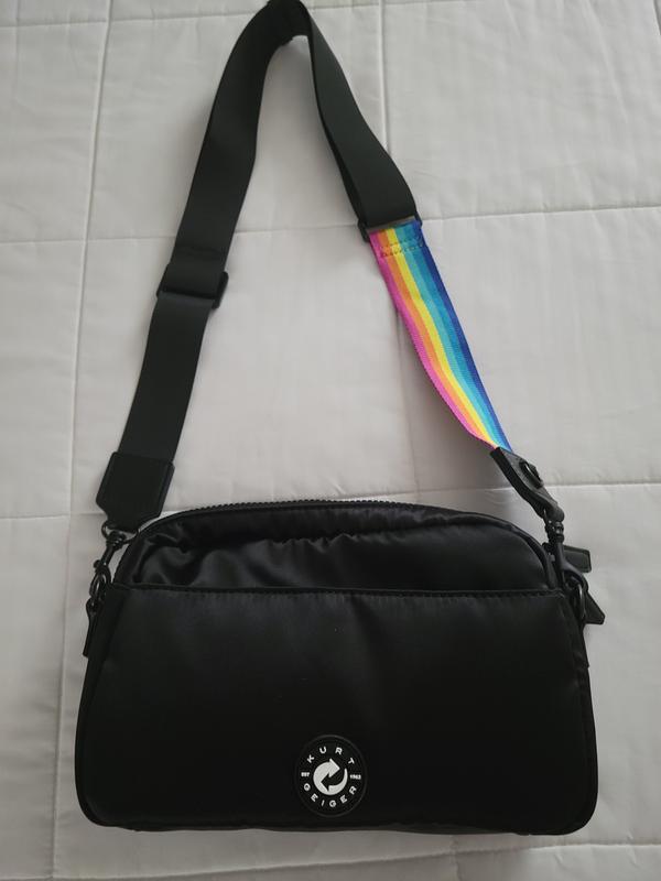 Review Thumbnail Image 1 219853564