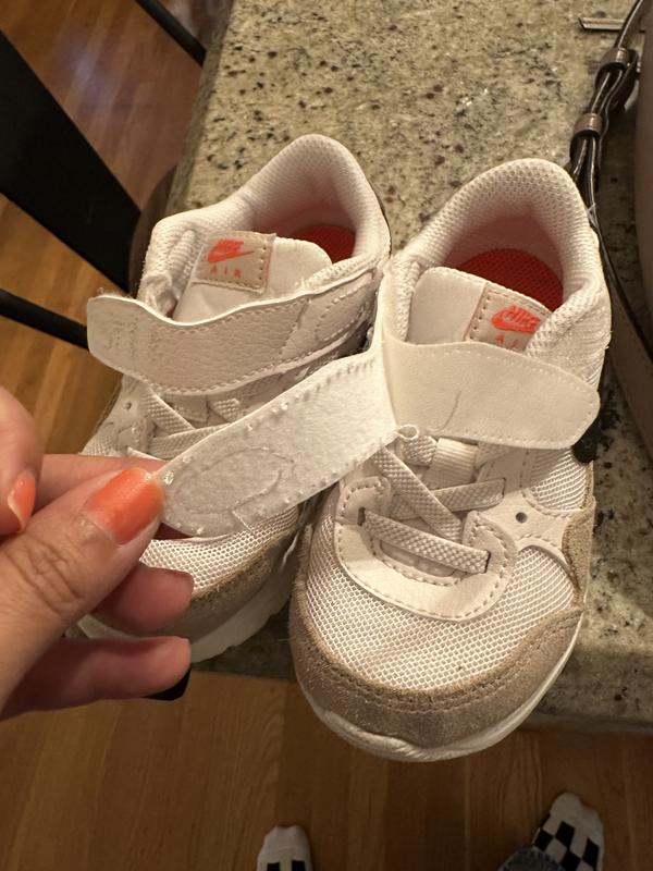 Review Thumbnail Image 0 233670782