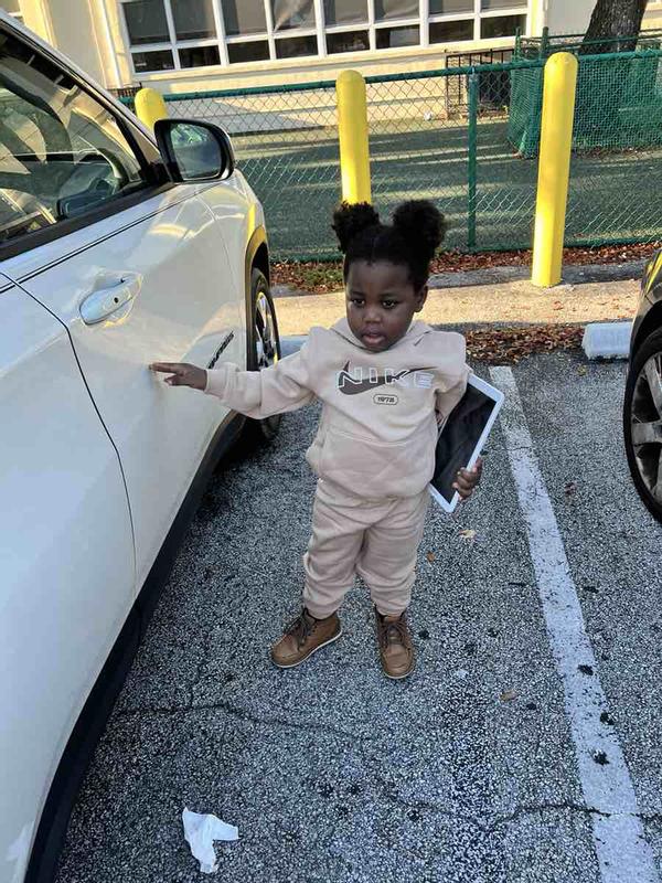 Review Thumbnail Image 0 244463206