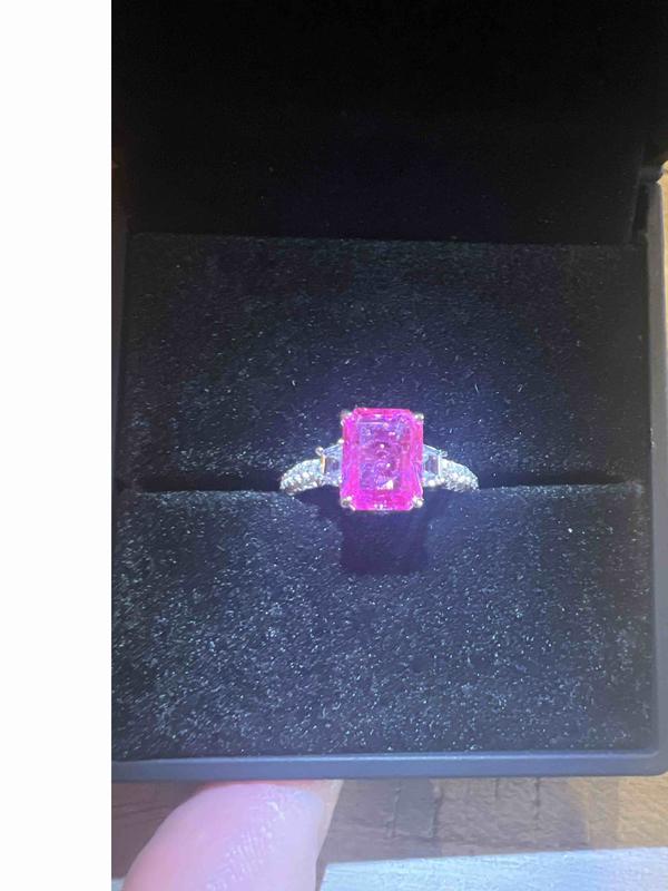 Review Thumbnail Image 0 234885506