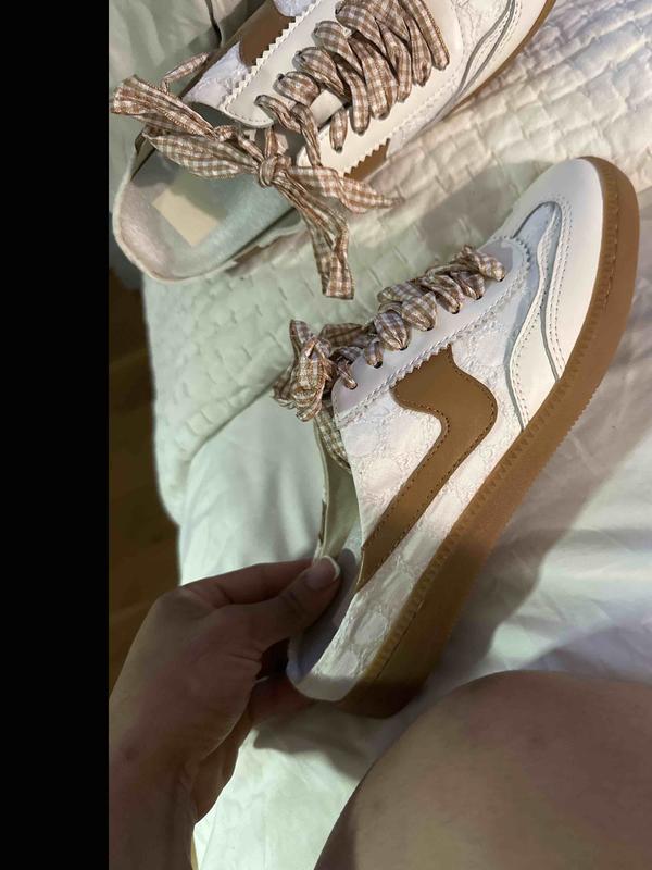 Review Thumbnail Image 0 245577513