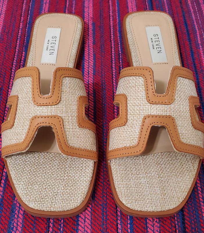 Review Thumbnail Image 0 225556083