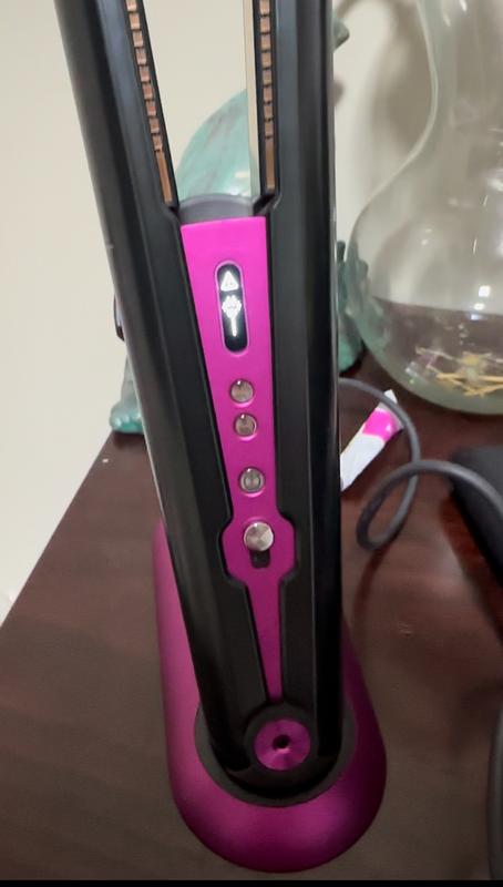 does not charge, does not turn on