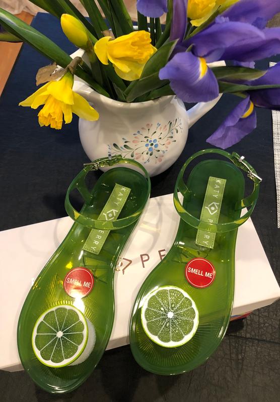 Review Thumbnail Image 0 185622206