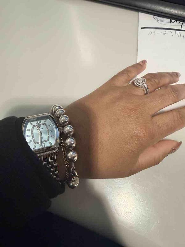 Review Thumbnail Image 0 247940556