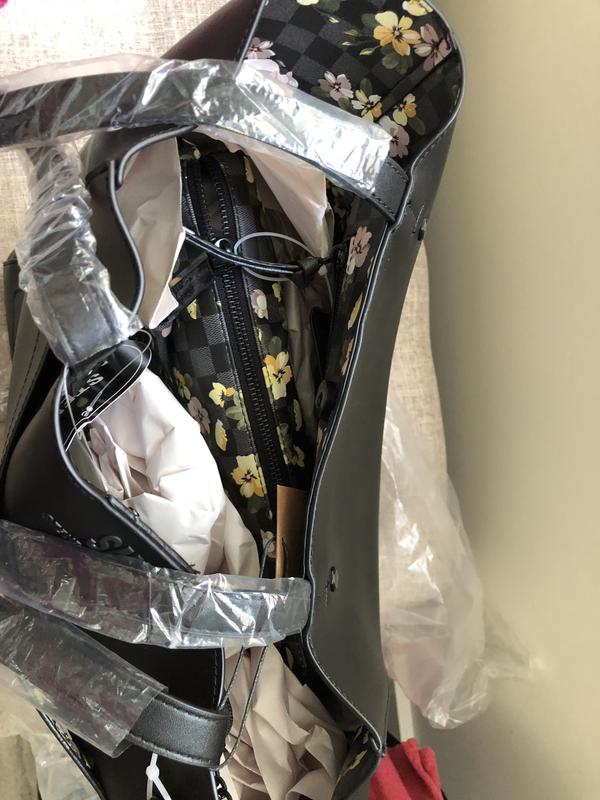 Review Thumbnail Image 0 226951305