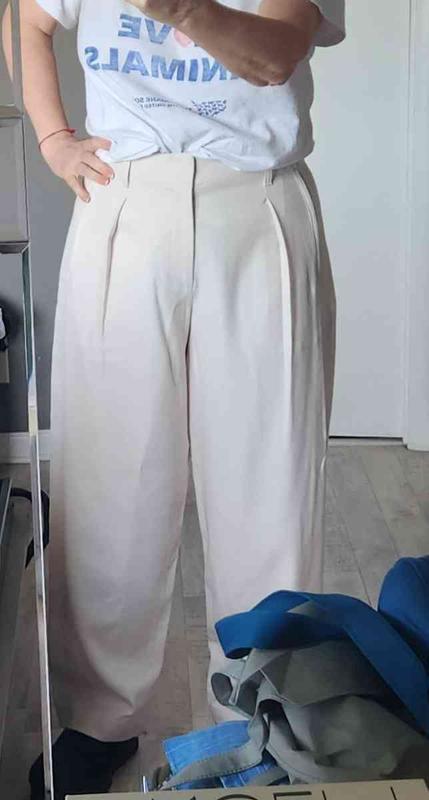 Review Thumbnail Image 0 241859466