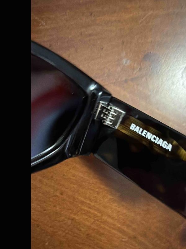 Review Thumbnail Image 3 247378338