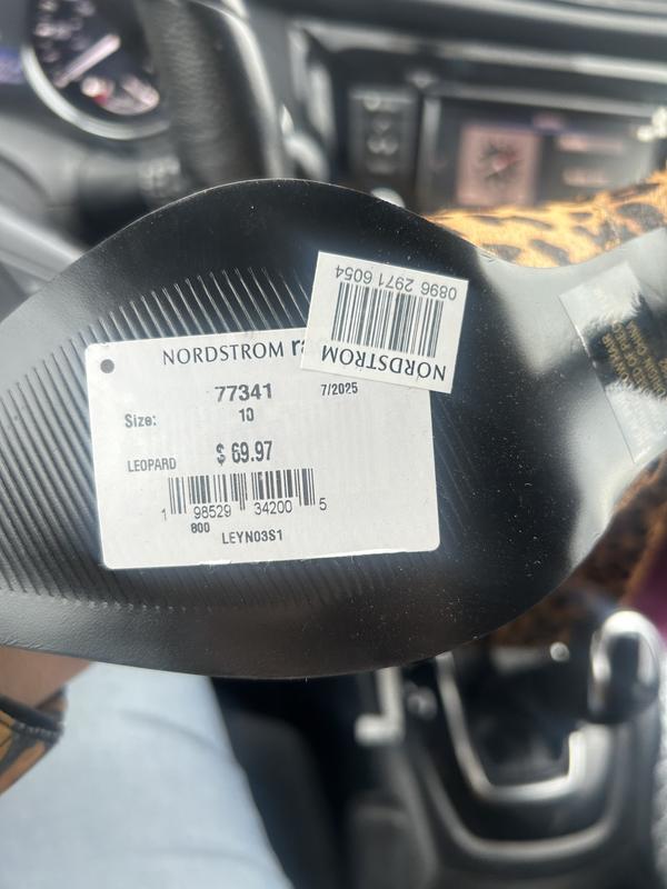 Review Thumbnail Image 0 248567026