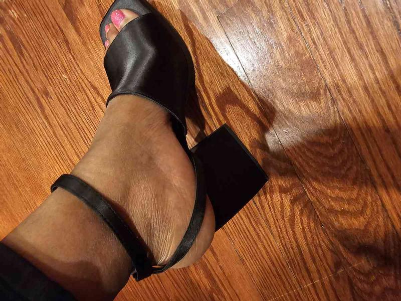 Yassss!!! I got them!!! Dramatic they are.