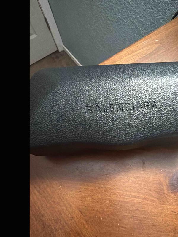 Review Thumbnail Image 0 247378338