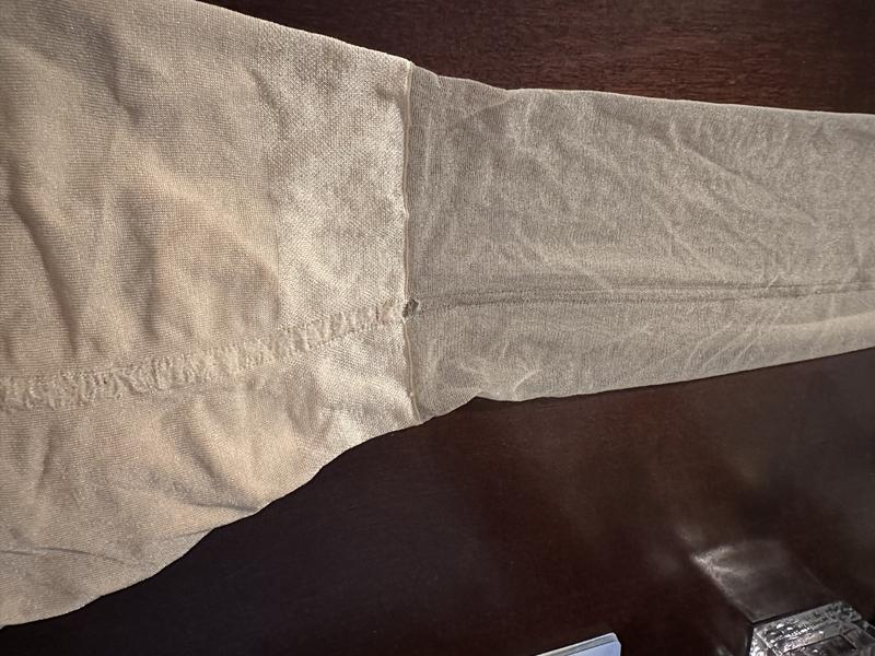 Looks good but poor quality