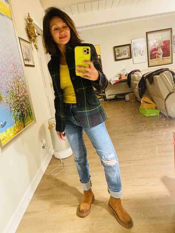 Review Thumbnail Image 0 246100628