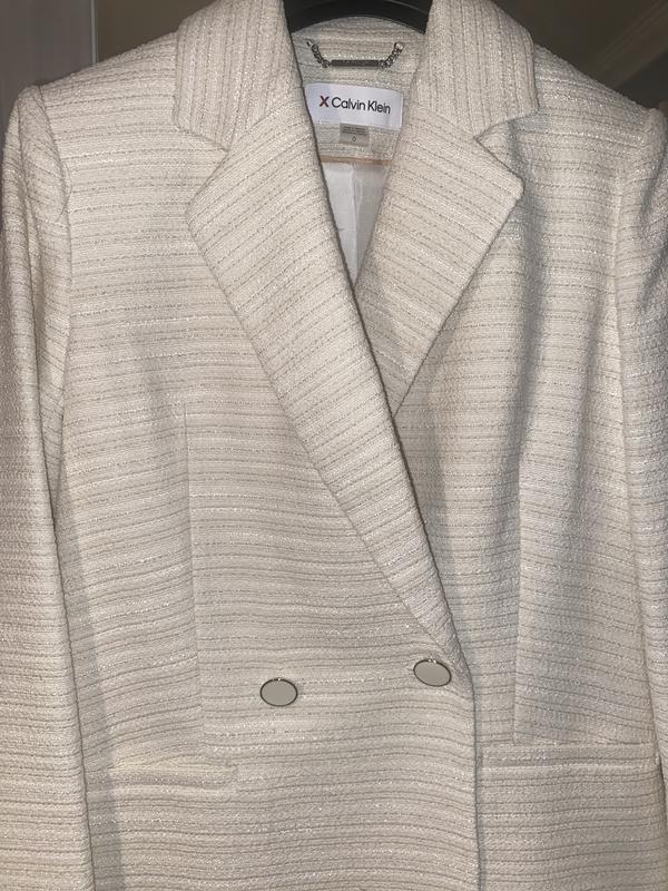 Review Thumbnail Image 0 221573597