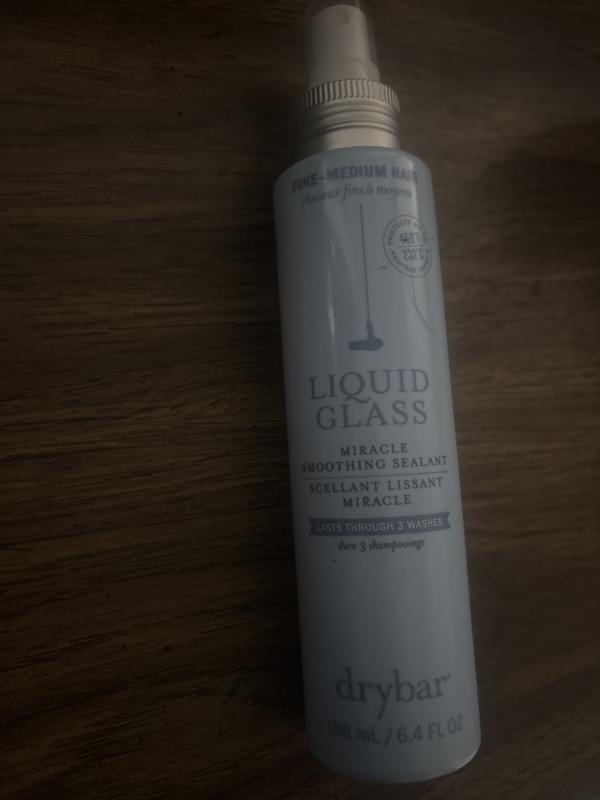 Does not leave hair smooth like glass