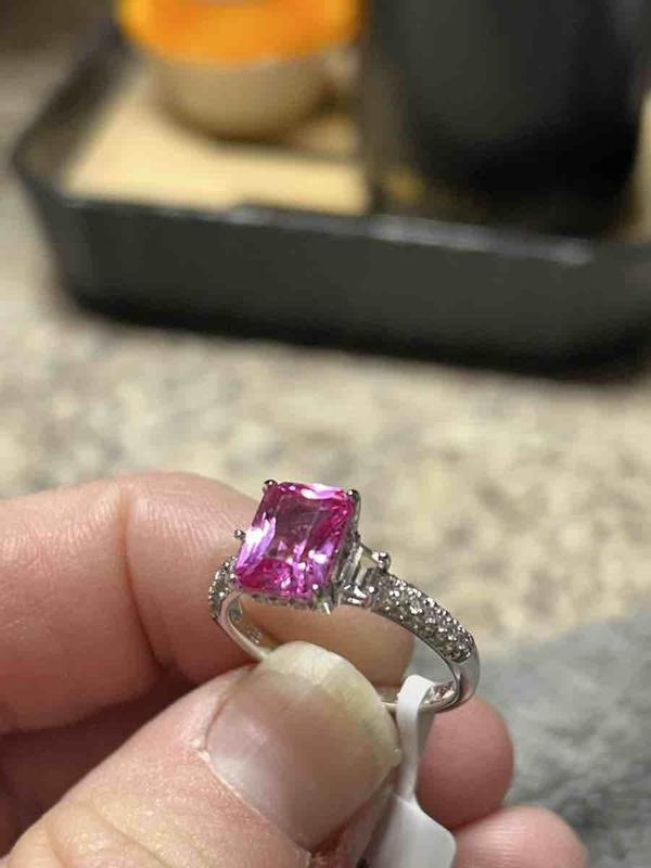 Review Thumbnail Image 0 247449700