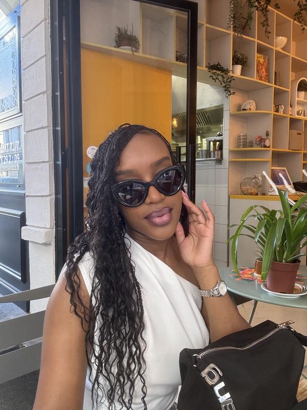 Review Thumbnail Image 0 235044329