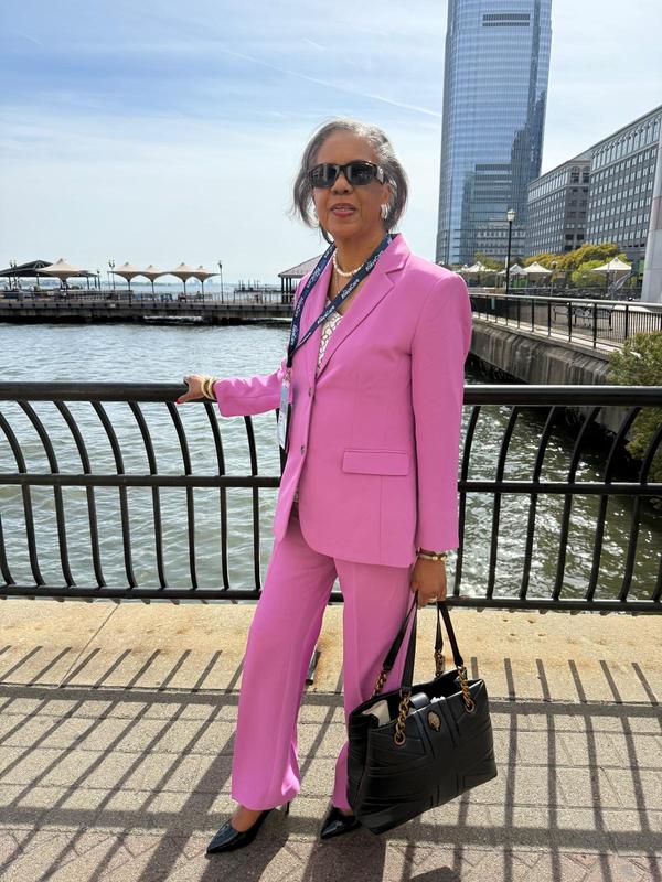 Review Thumbnail Image 0 245246217