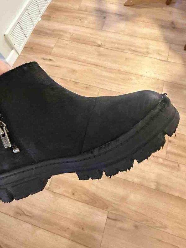 Review Thumbnail Image 0 245659184