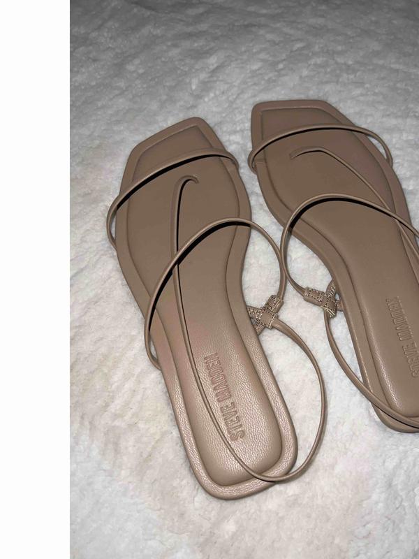 Review Thumbnail Image 0 236681929