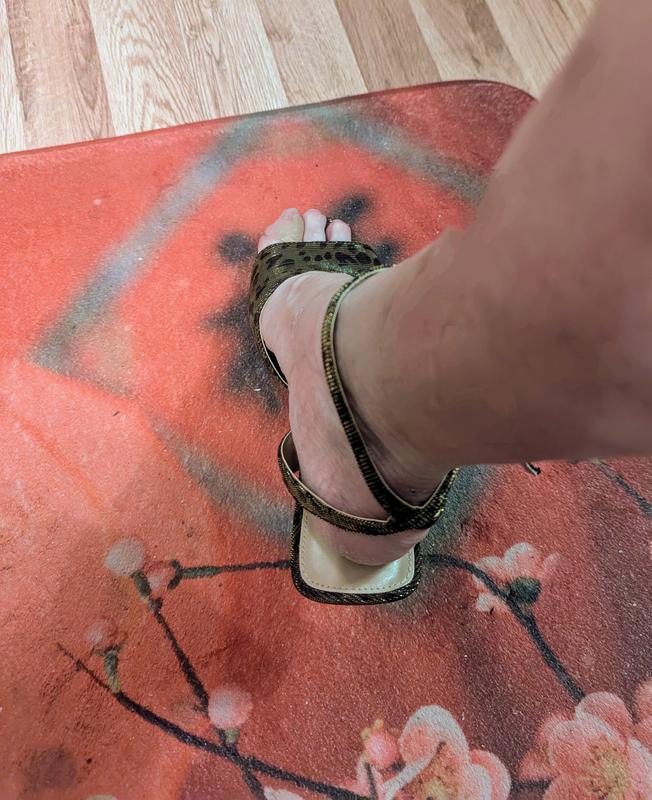 Review Thumbnail Image 0 243529229