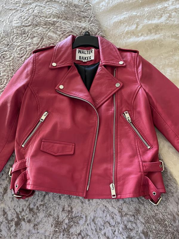 Gorgeous leather jacket