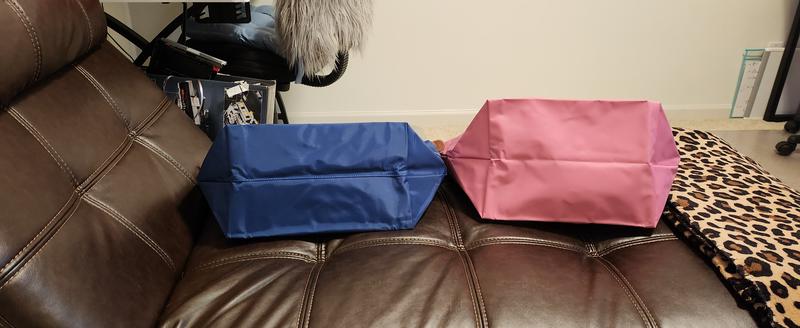 A tiny bit narrow compared to medium le pliage