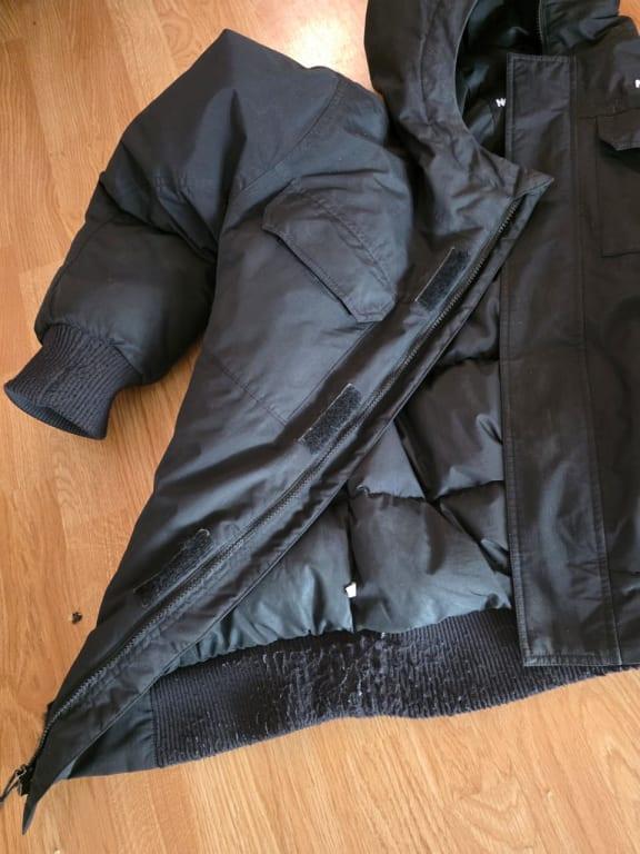 Review Thumbnail Image 1 379640514