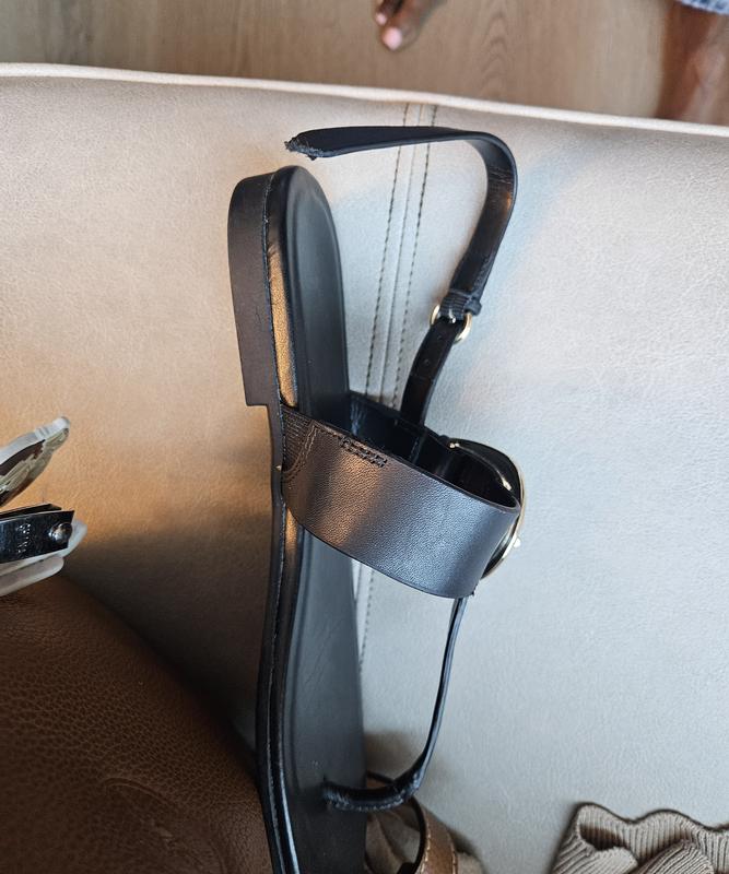 Review Thumbnail Image 0 352456683