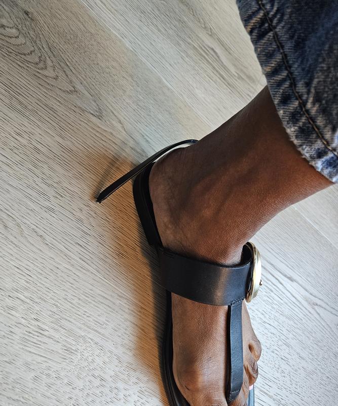 Review Thumbnail Image 1 352456683