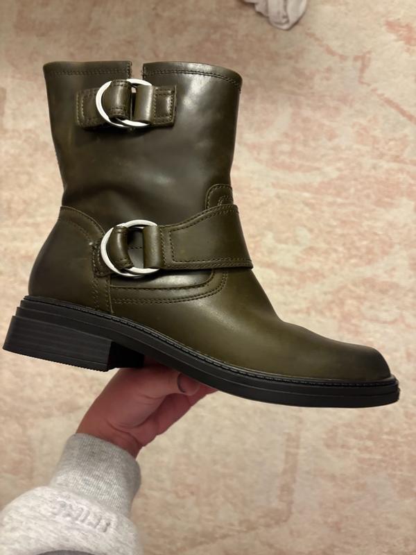 Review Thumbnail Image 3 369694122