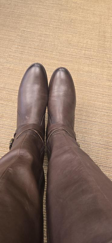 Review Thumbnail Image 0 340615149