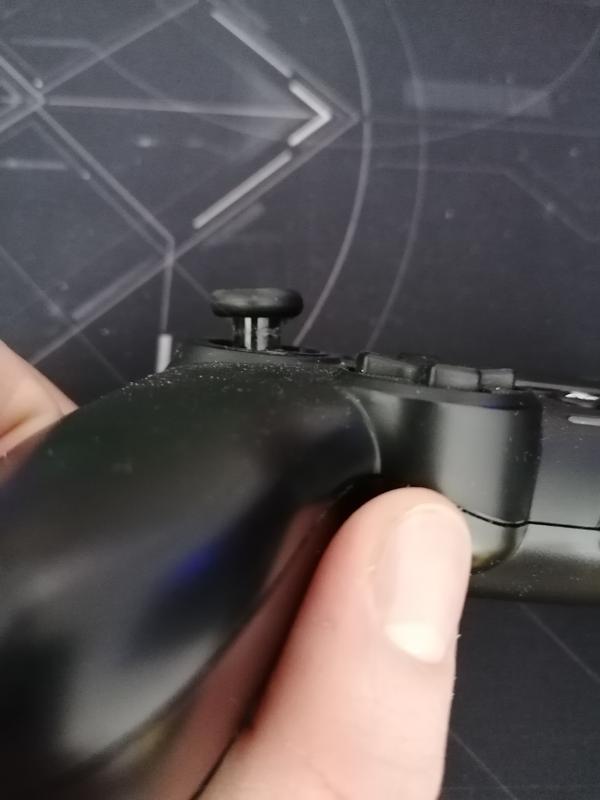 Asymmetric Wireless Controller Nacon