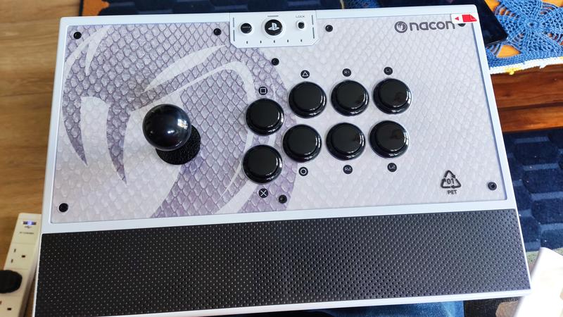 Daija Arcade stick for fighting games on PS5, PS4 and PC - Nacon
