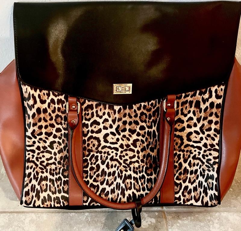 Badgley Mischka Leopard Travel Tote Weekender Bag - 20456806