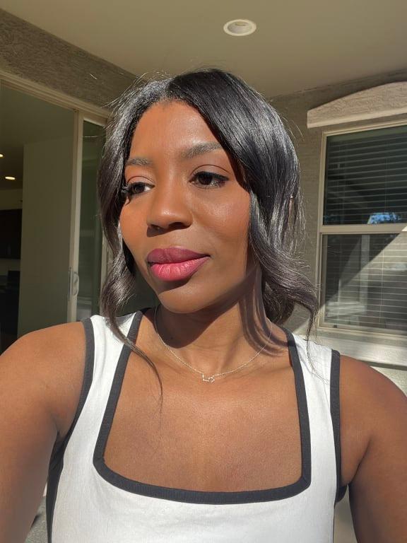 Review Thumbnail Image 0 374585364