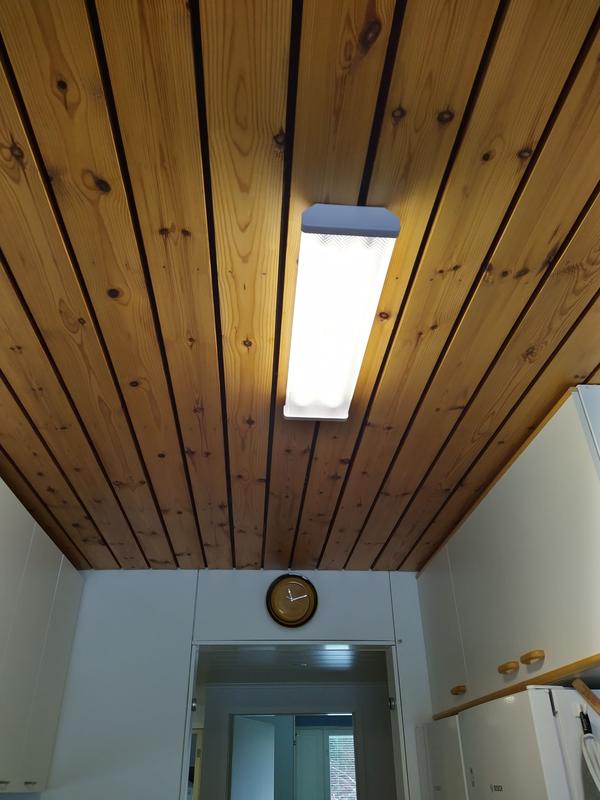 Muller Licht LED-kattovalaisin Prisma, T8, 2x10W, IP20, 627x164x59mm,  metalli/akryyli, valkoinen 