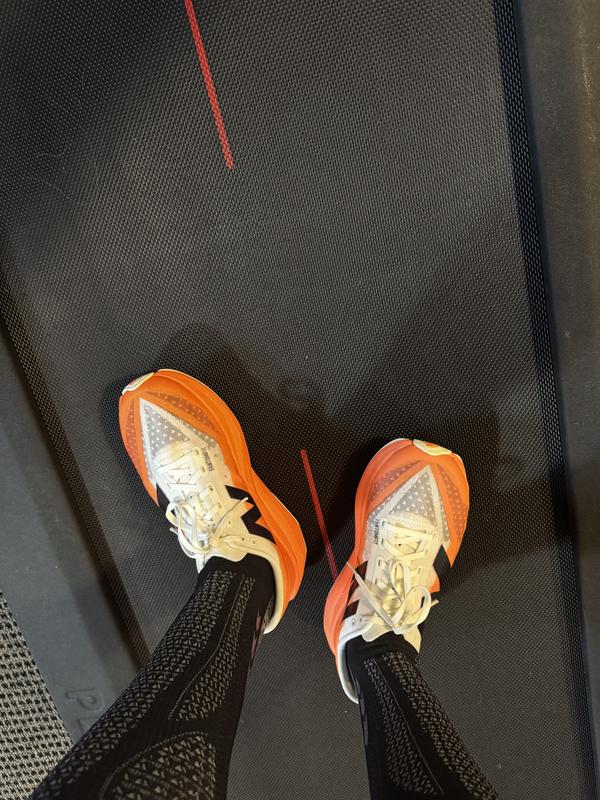 スパイク・シューズ FuelCell rebel v4 28cm Fuelcell Rebel V4 D/2E Wide Men Women Road Running Jogging