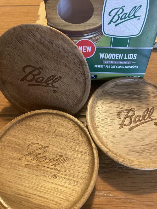 High-quality wooden lids