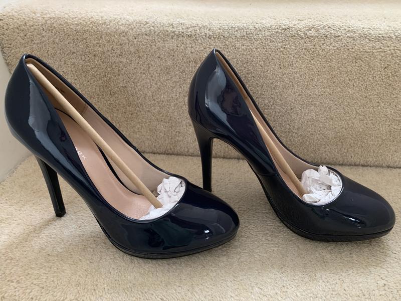 Navy patent hot sale heels uk