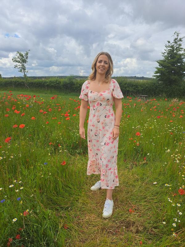 19+ Pink Floral Puff Sleeve Dress