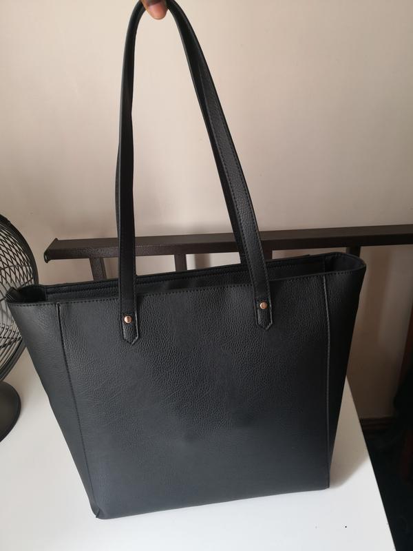 Black Leather-Look Tassel Tote Bag