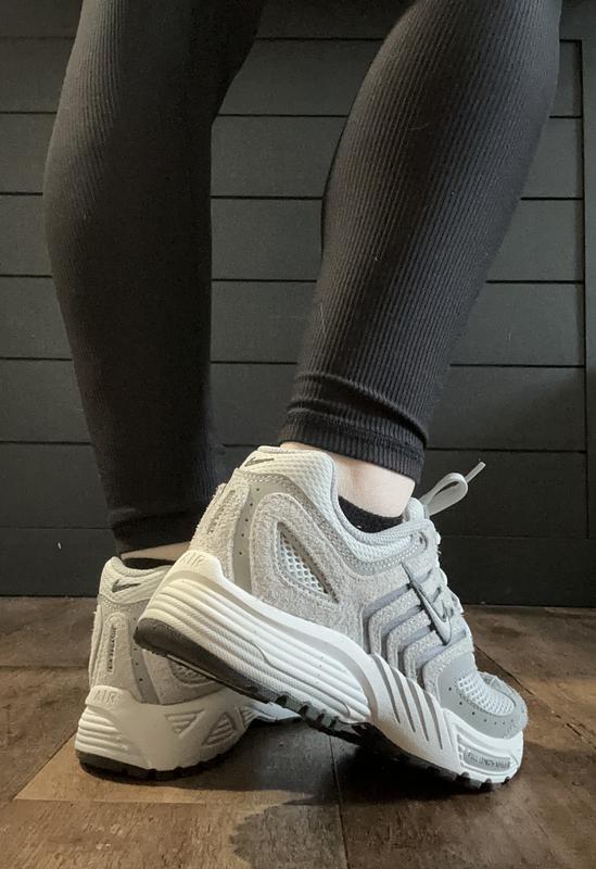 Review Thumbnail Image 0 239800408