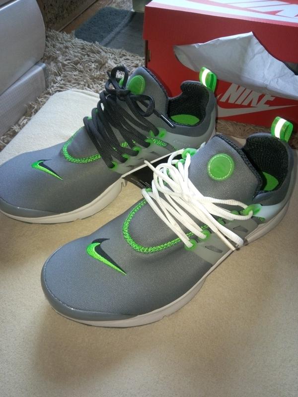 新品未使用 レア◆ナイキ エア プレスト オリジナル/NIKE AIR PRESTO /サイズ Ｍ/ブルー×グレー◆絶版 デッドストック YEEZY NIKE AIR PRESTO HYPER BLUE/CHAMOIS-BLACK-SKY BLUE 23SU-I（ナイキ
